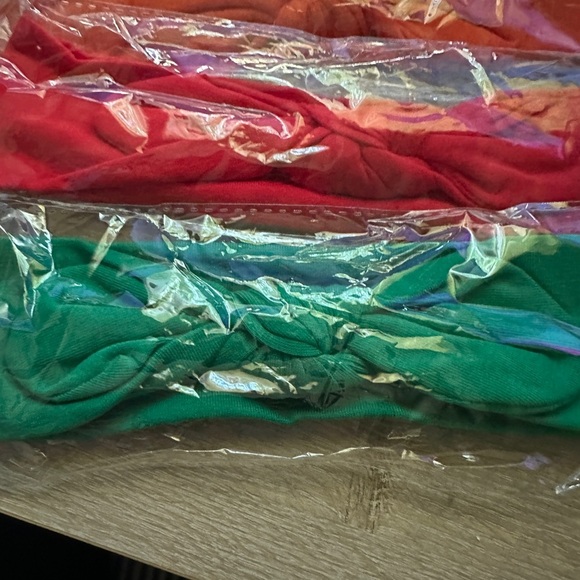 NIP Set of 4 colorful Bow  headbands - Picture 2 of 3